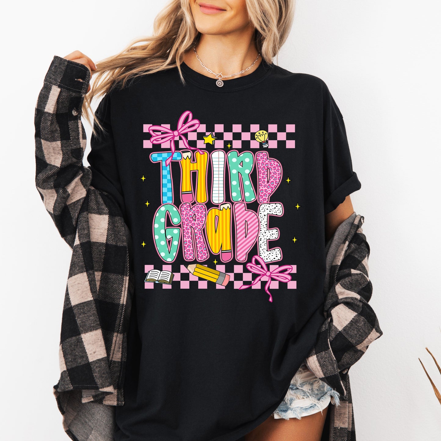 Third Grade, Teacher, Back to School, Checkered, Bow, First Day of School, Cute, Teacher Appreciation, Coquette, Comfort Colors T-Shirt
