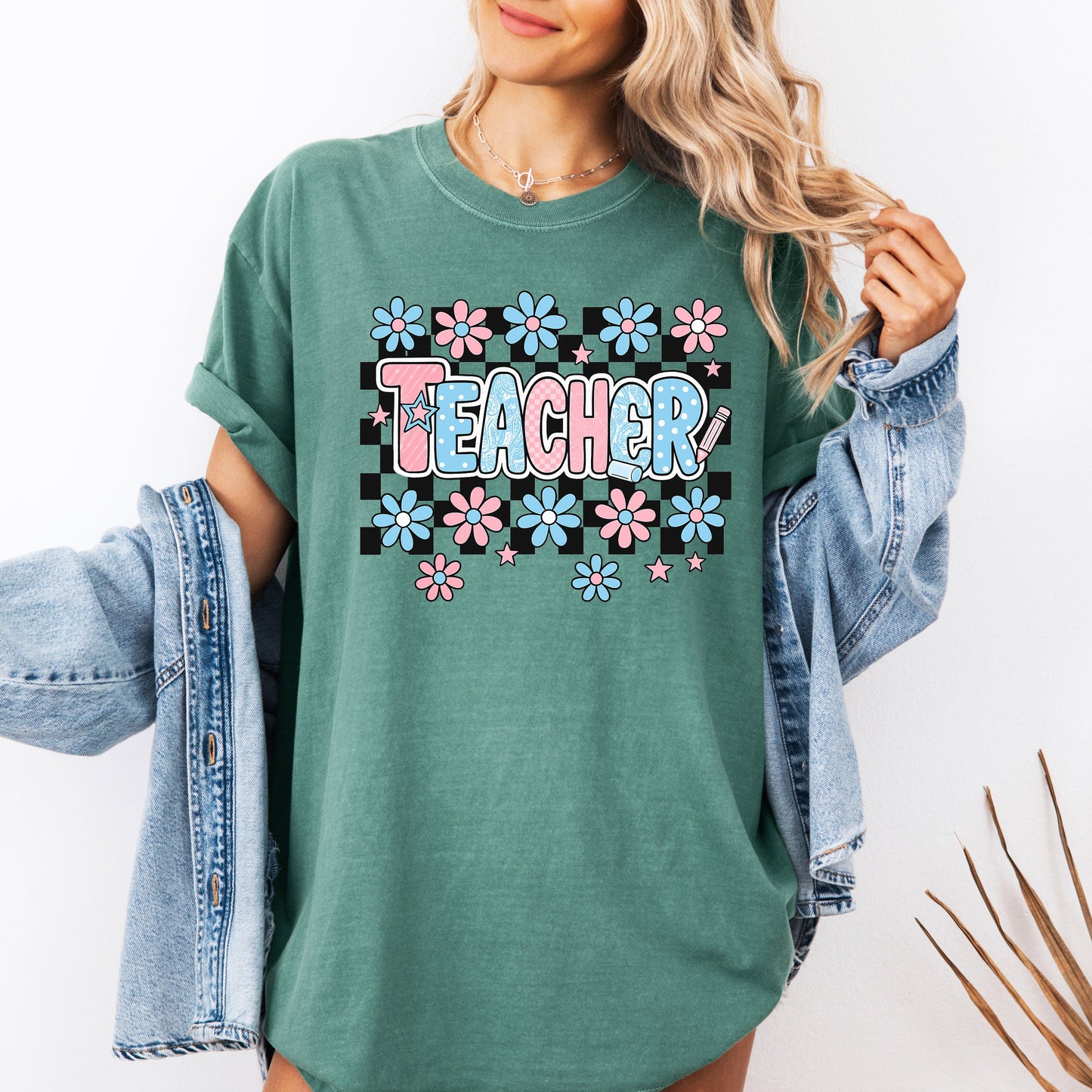 Teacher, Checkered, Retro, Floral, Back to School, First Day of School, Cute, Teacher Appreciation, Coquette, Comfort Colors T-Shirt