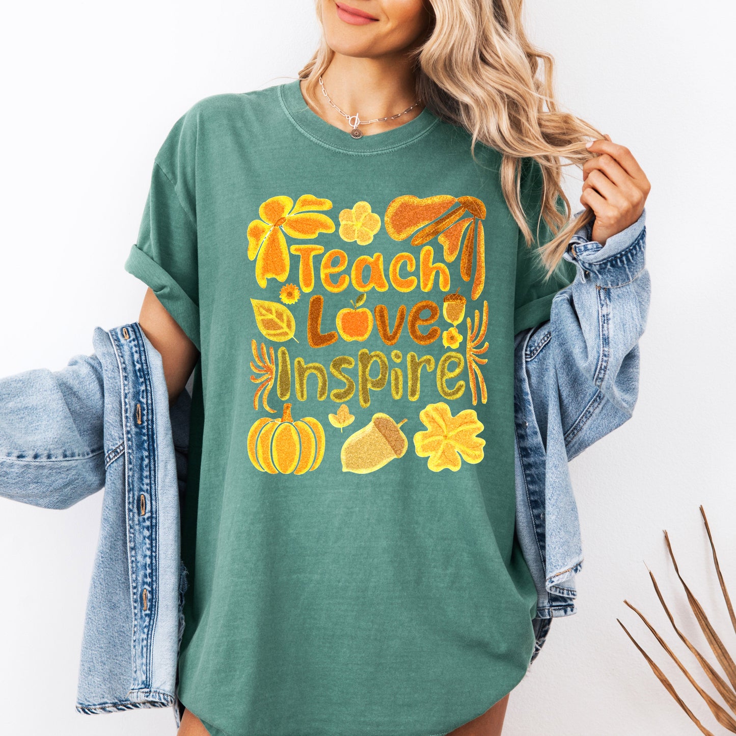 Teach Love Inspire, Teacher, Fall, Back to School, First Day of School, Cute, Teacher Appreciation, Coquette, Comfort Colors T-Shirt