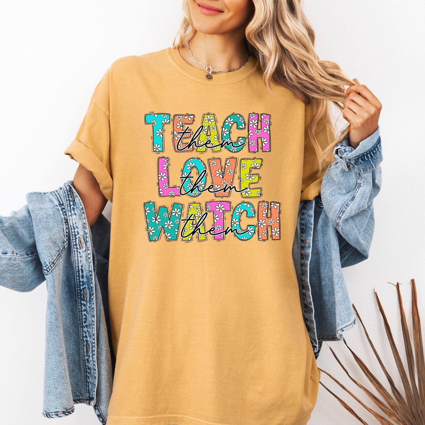 Teach Love Watch, Teacher, Back to School, First Day of School, Cute, Teacher Appreciation, Coquette, Comfort Colors T-Shirt