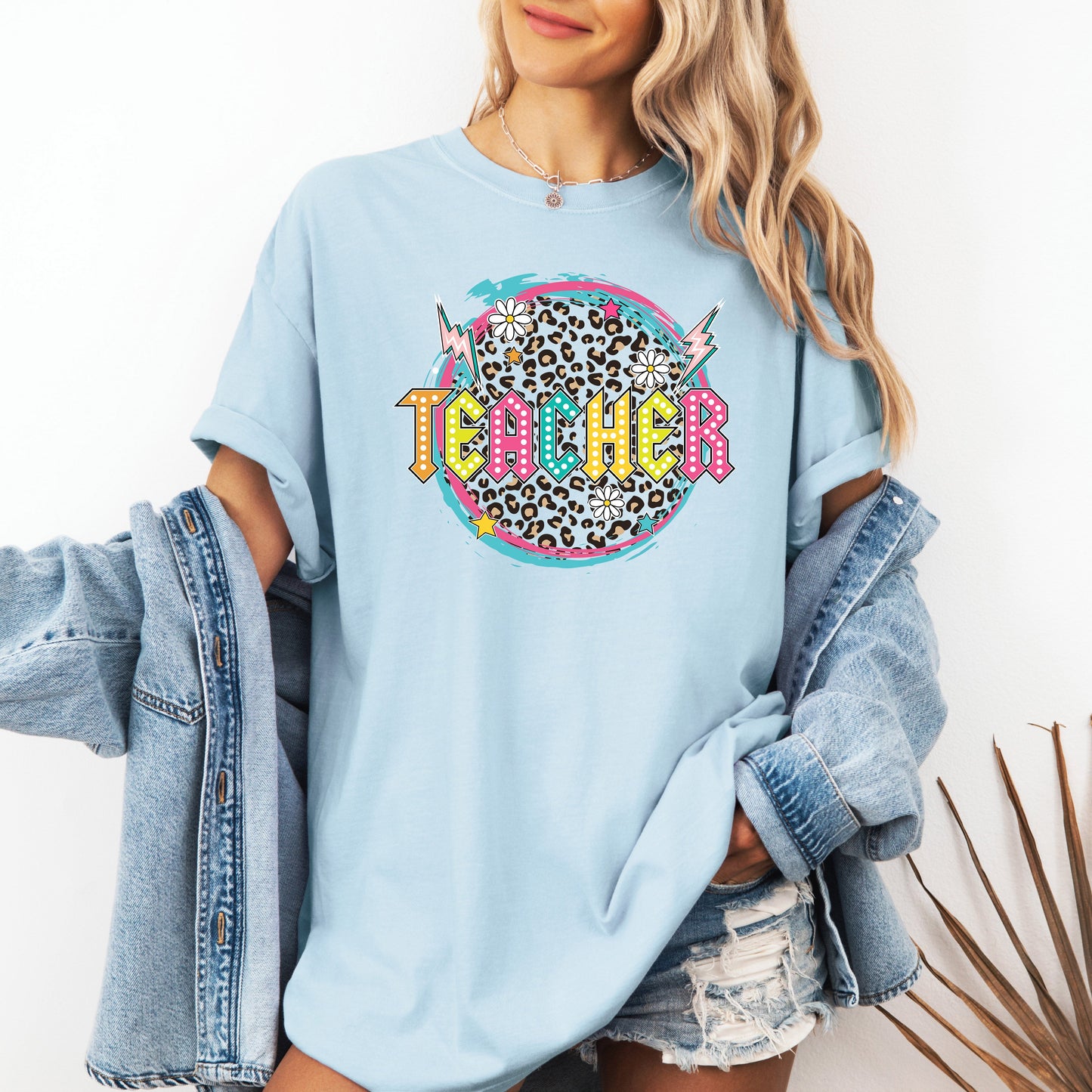 Teacher, Leopard, Daisy, Back to School, First Day of School, Cute, Teacher Appreciation, Coquette, Comfort Colors T-Shirt