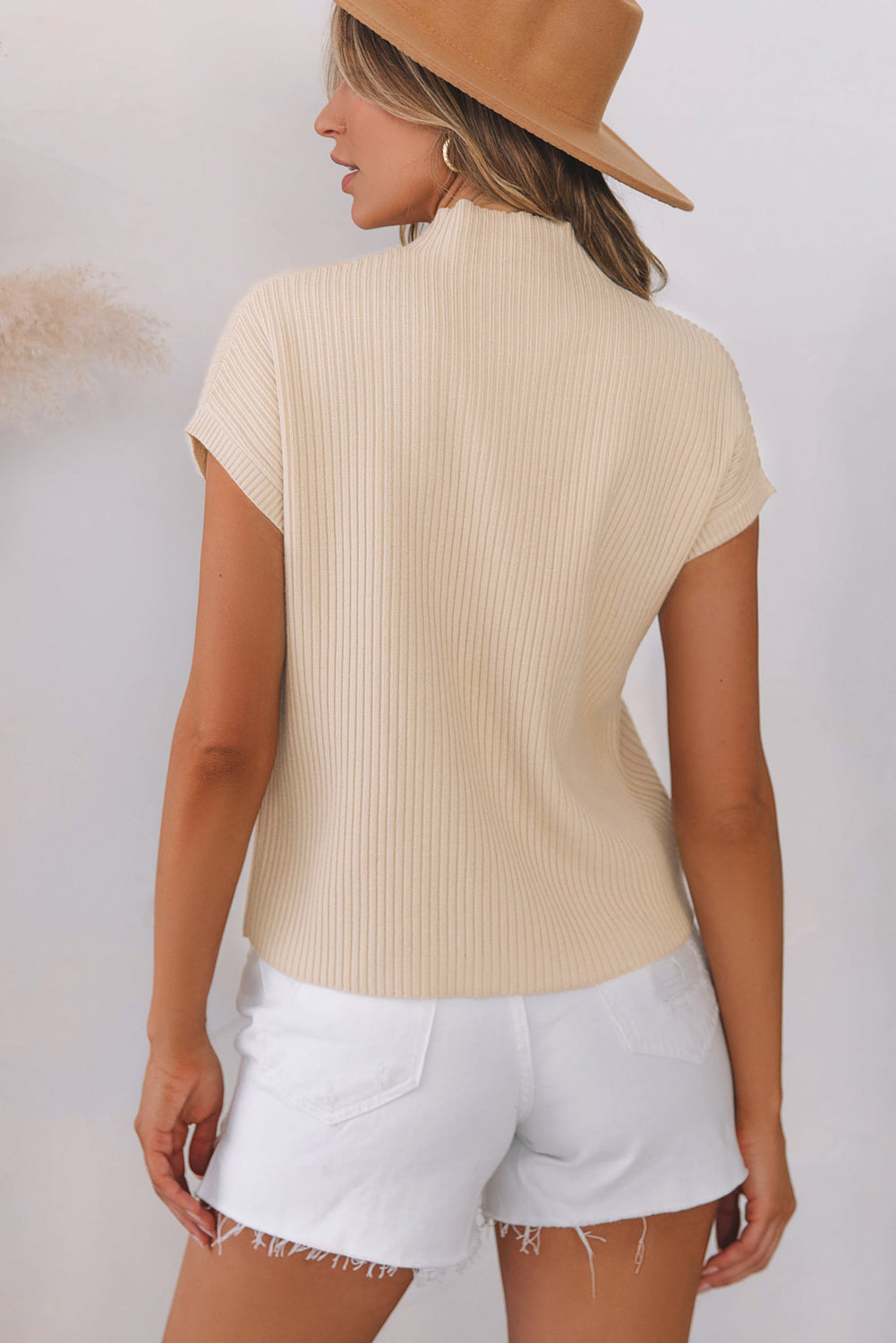 Lindsey Patch Pocket Ribbed Knit Short Sleeve Sweater Threaded Pear