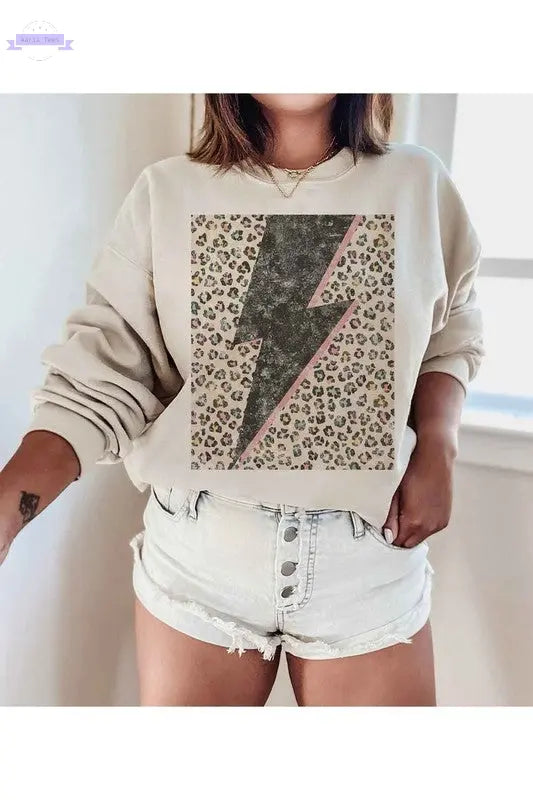LEOPARD LIGHTNING GRAPHIC SWEATSHIRT - Aaria Tees