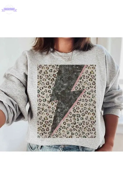LEOPARD LIGHTNING GRAPHIC SWEATSHIRT - Aaria Tees