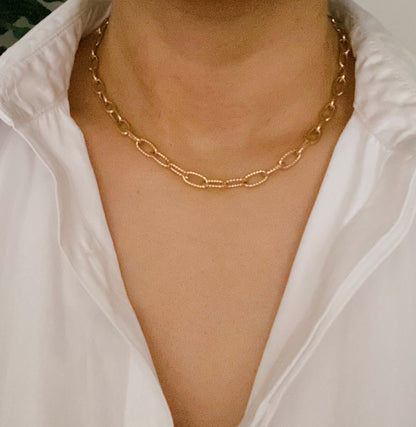 Link Lynk Chain Necklace - Aaria Tees