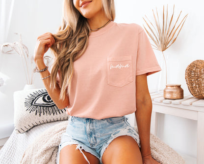 Mama Comfort Colors Pocket T Shirt (Cursive 1)