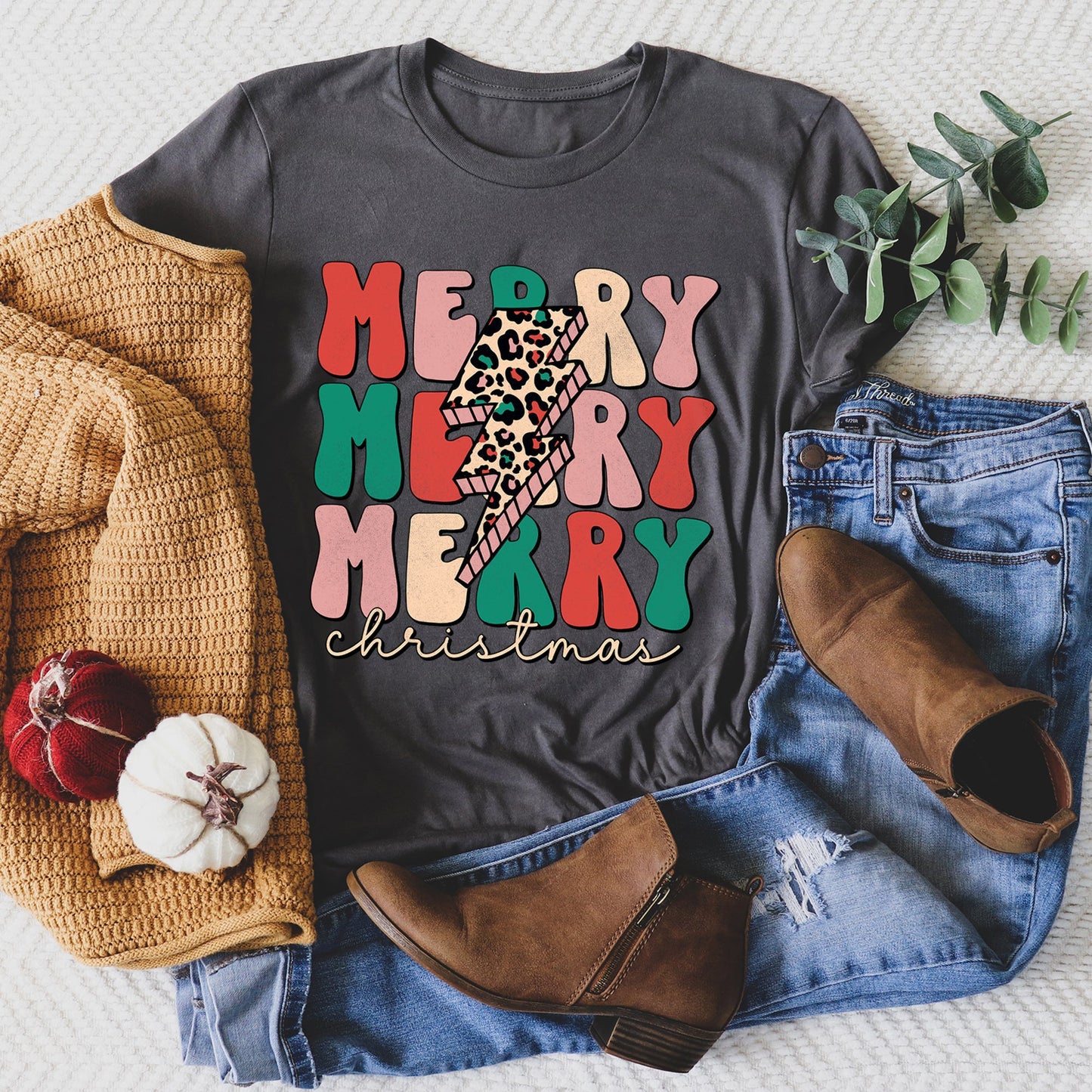 Merry Merry Merry Christmas Retro, Leopard Print Super Soft Tshirt