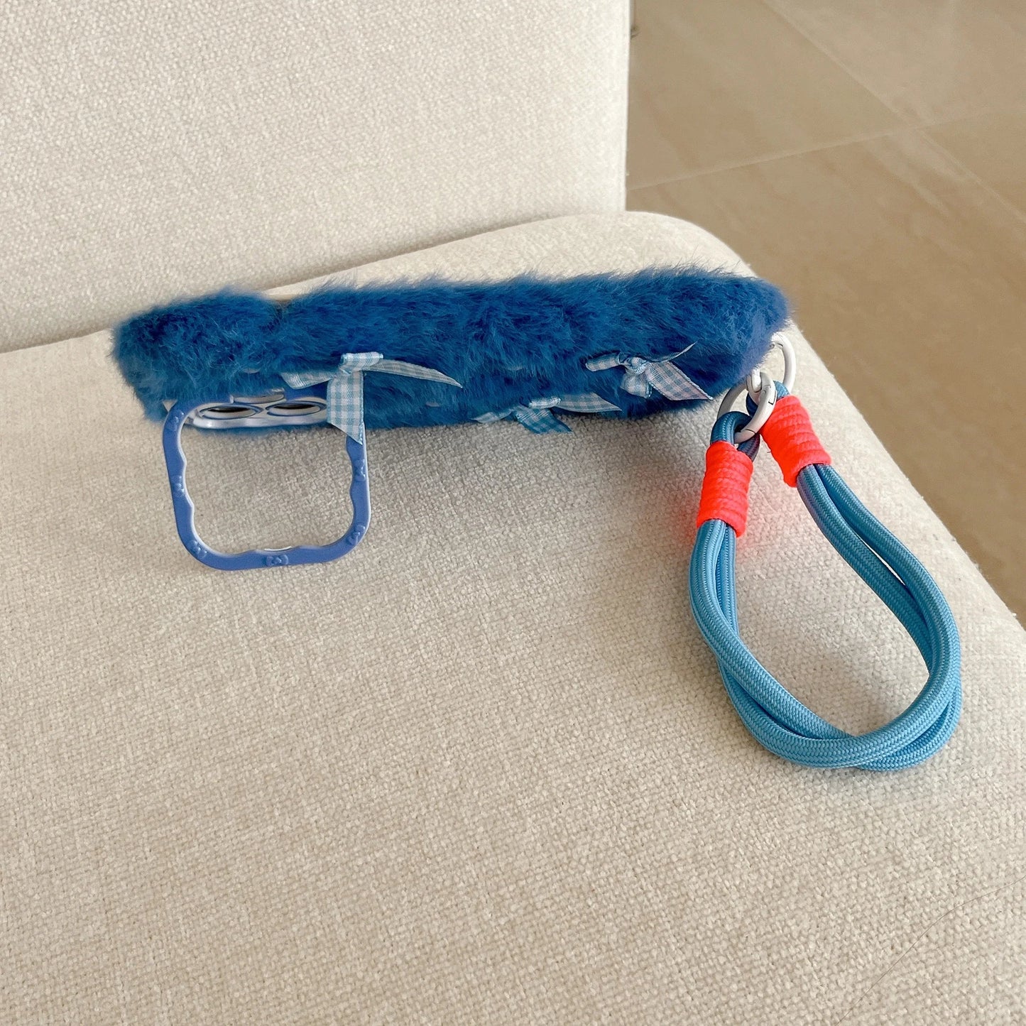 Simple Solid Color Plush Bow Pearl Plush Phone Case