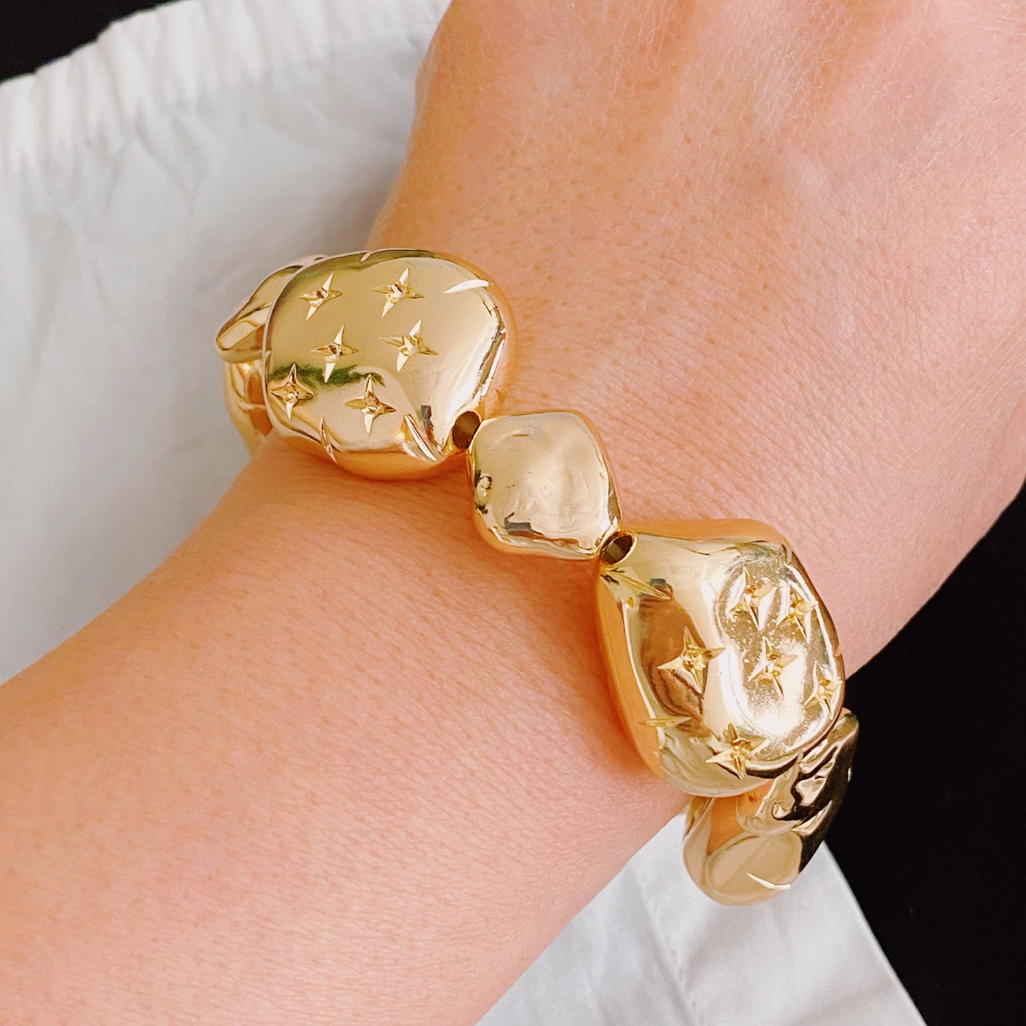 Starlight Golden Pebble Stretch Bracelet - Aaria Tees
