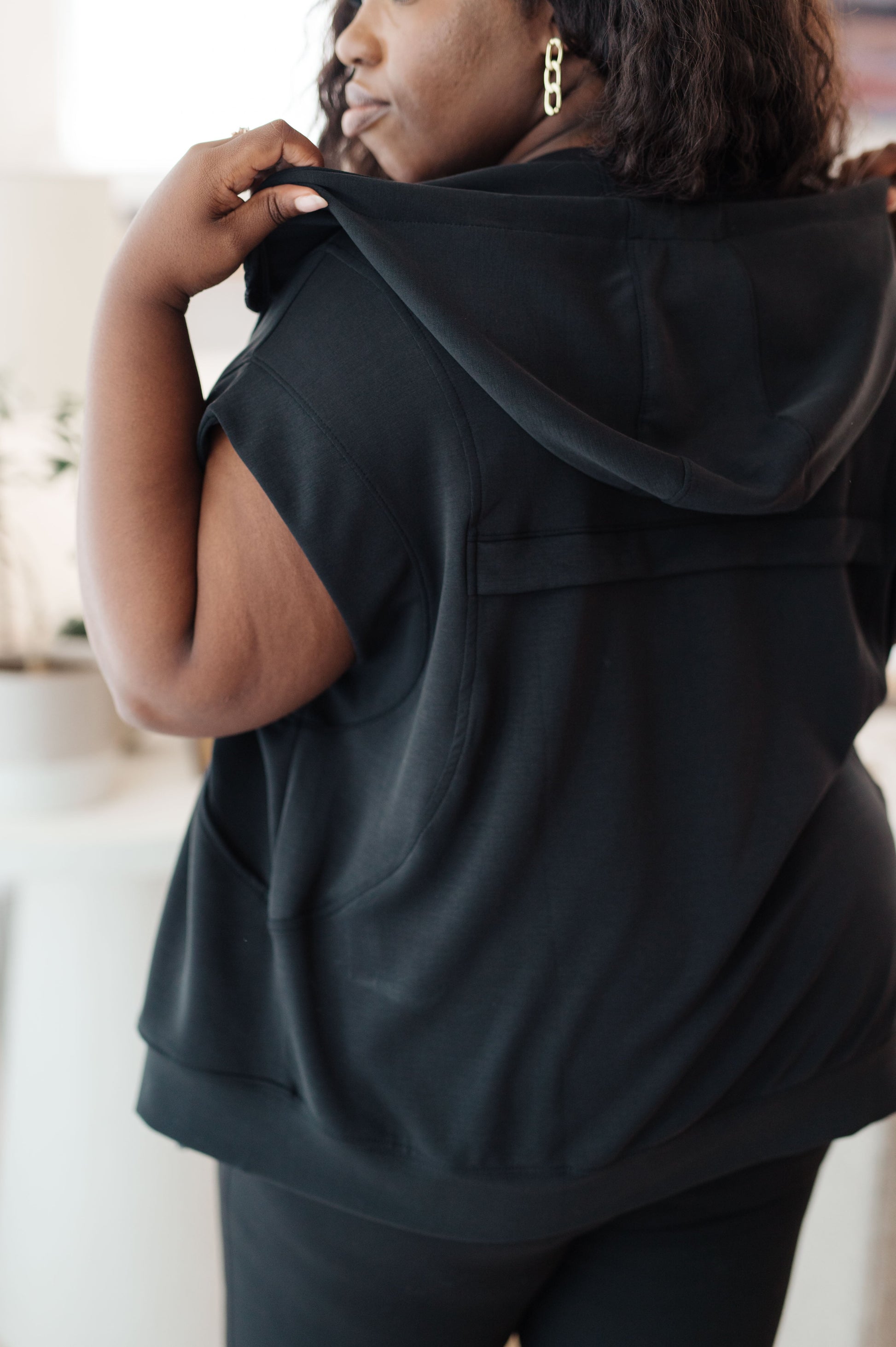 Aaria Tees
