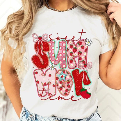Sweet Summertime Graphic Tee – Cute Retro Summer T-Shirt, Aesthetic Beach Vibes, Casual Trendy Outfit