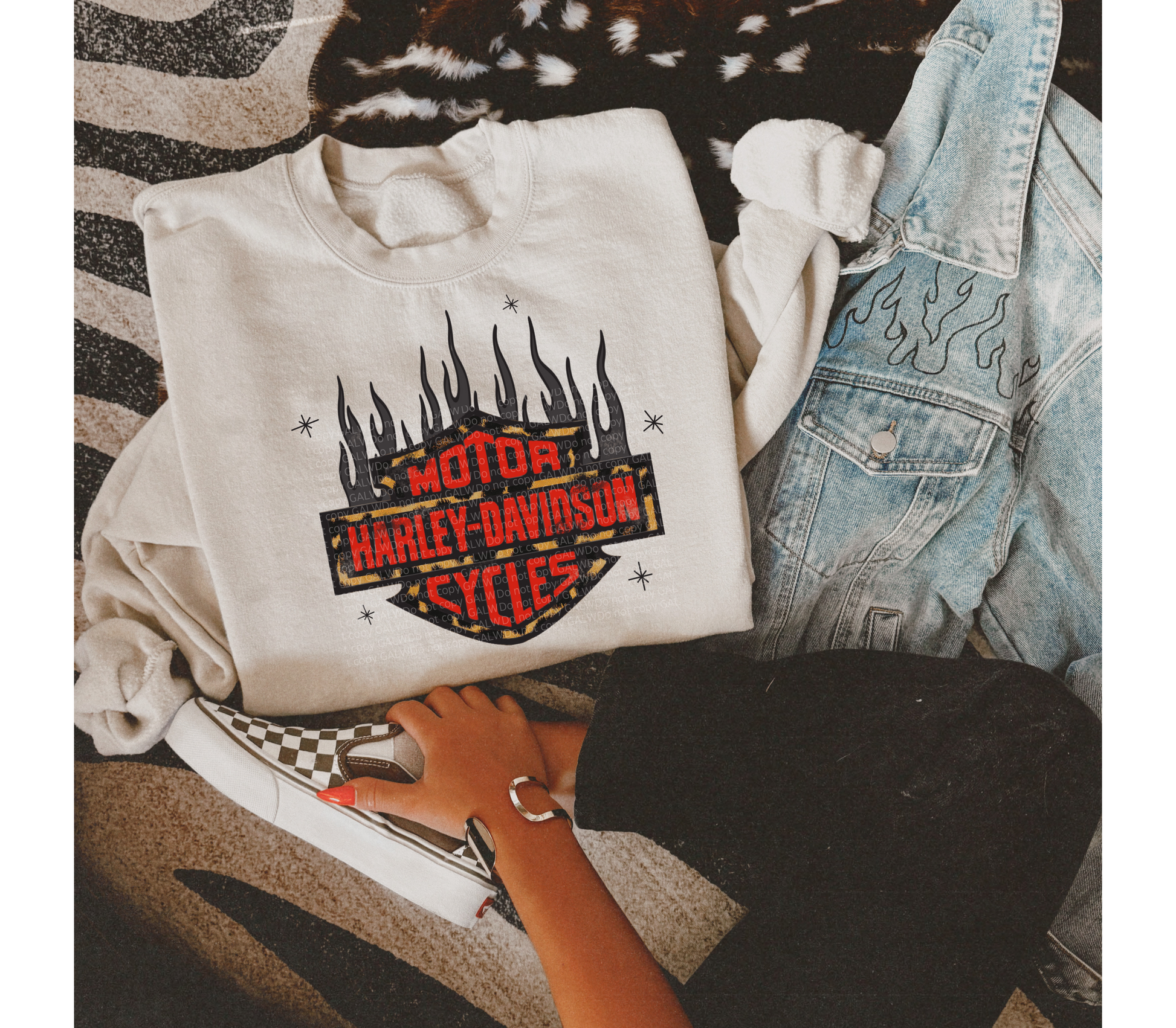Aaria Tees