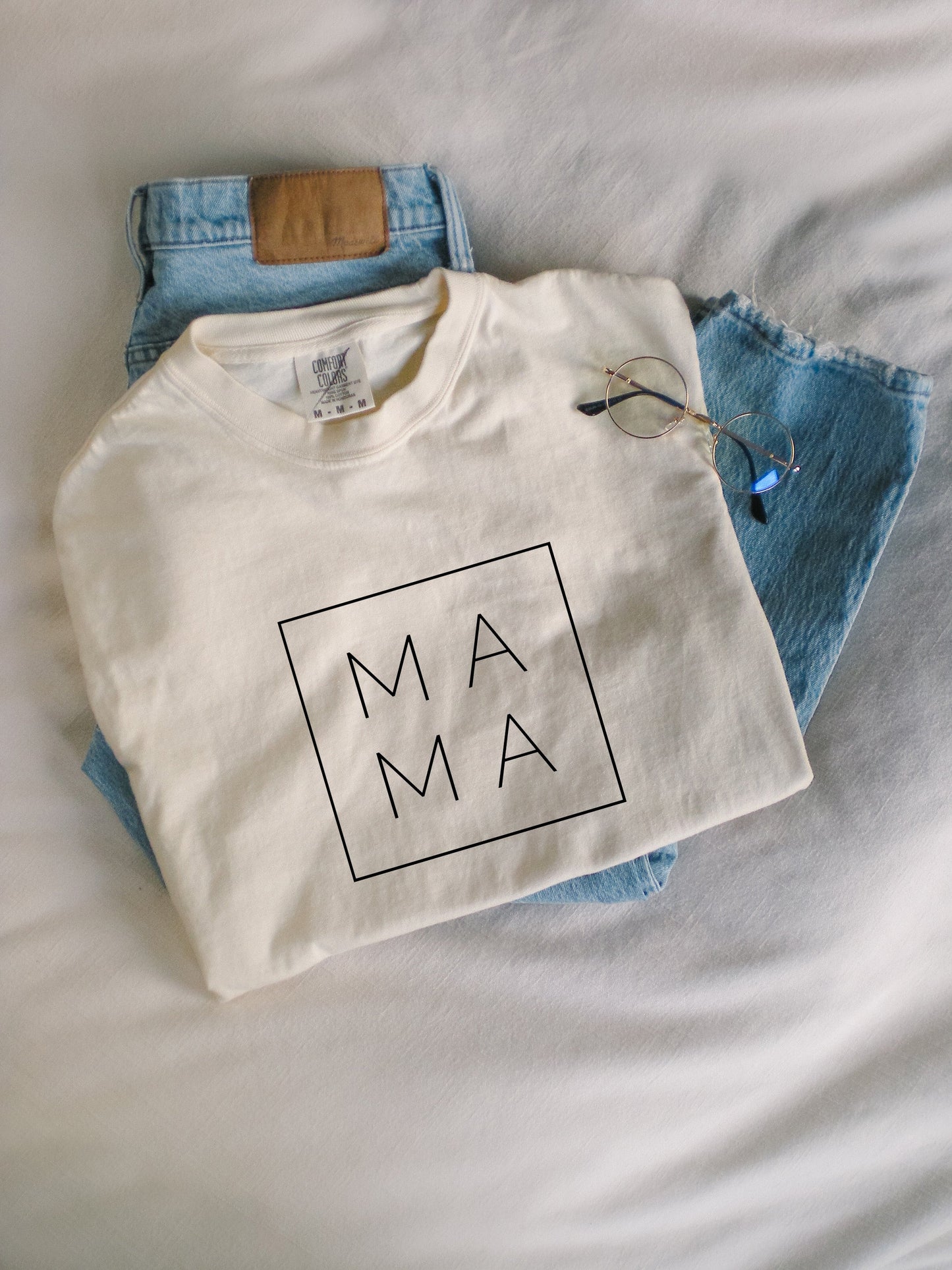 Mama Comfort Colors T Shirt (Square/Boxed)