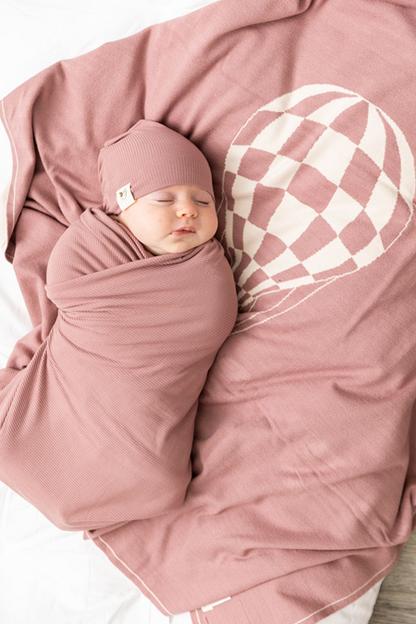 Knit Checkered Hot Air Balloon Blanket