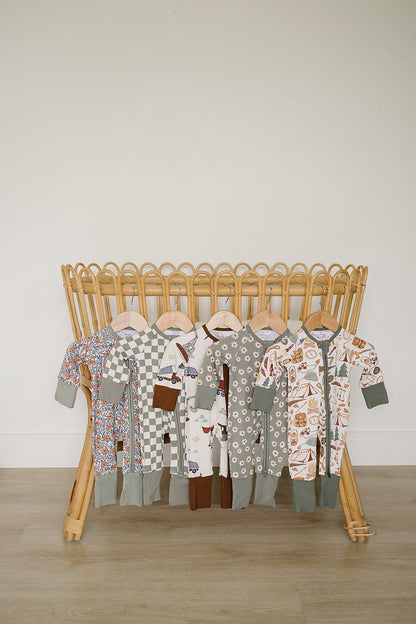 Light Green Checkered Bamboo Zipper