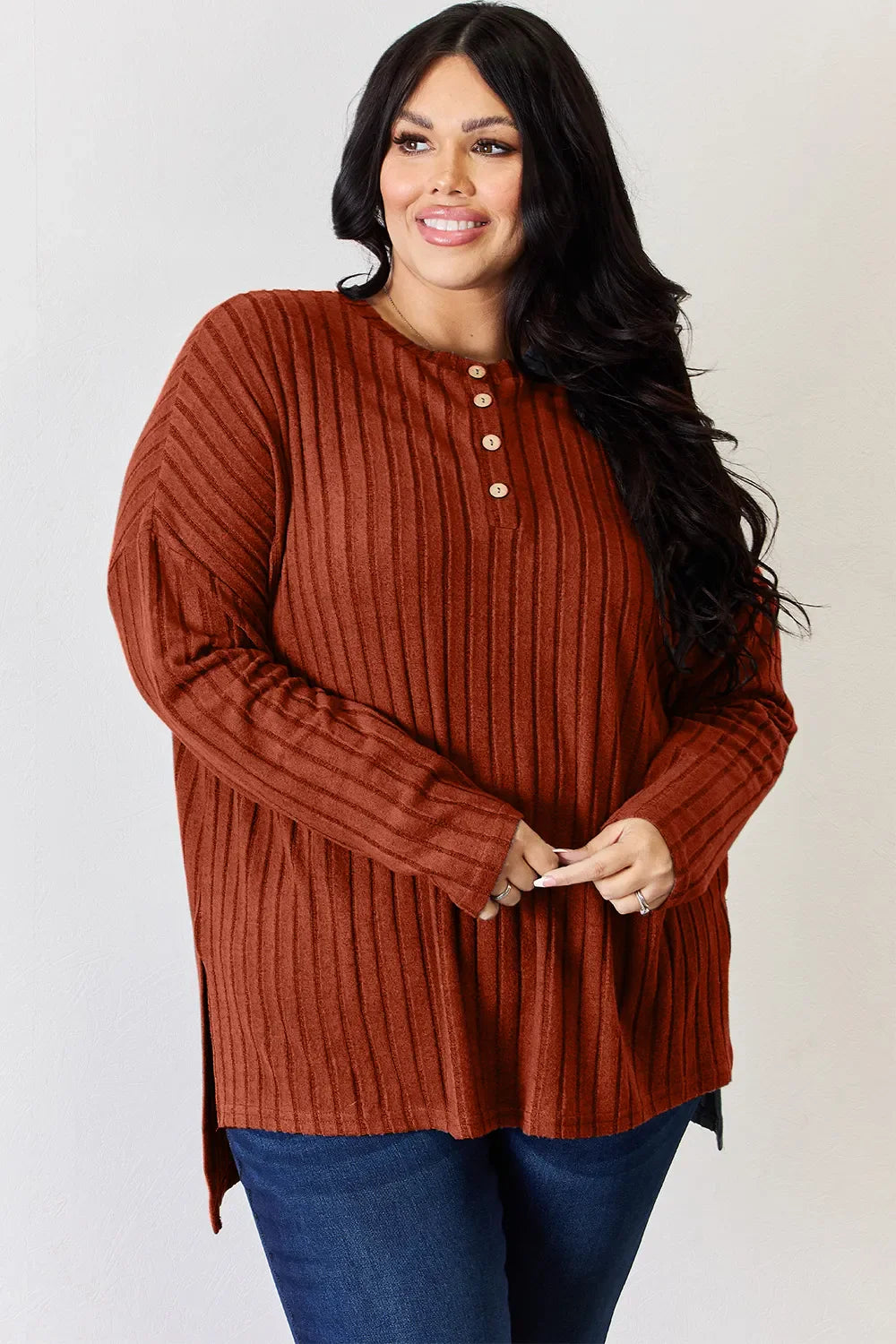 Aaria Tees