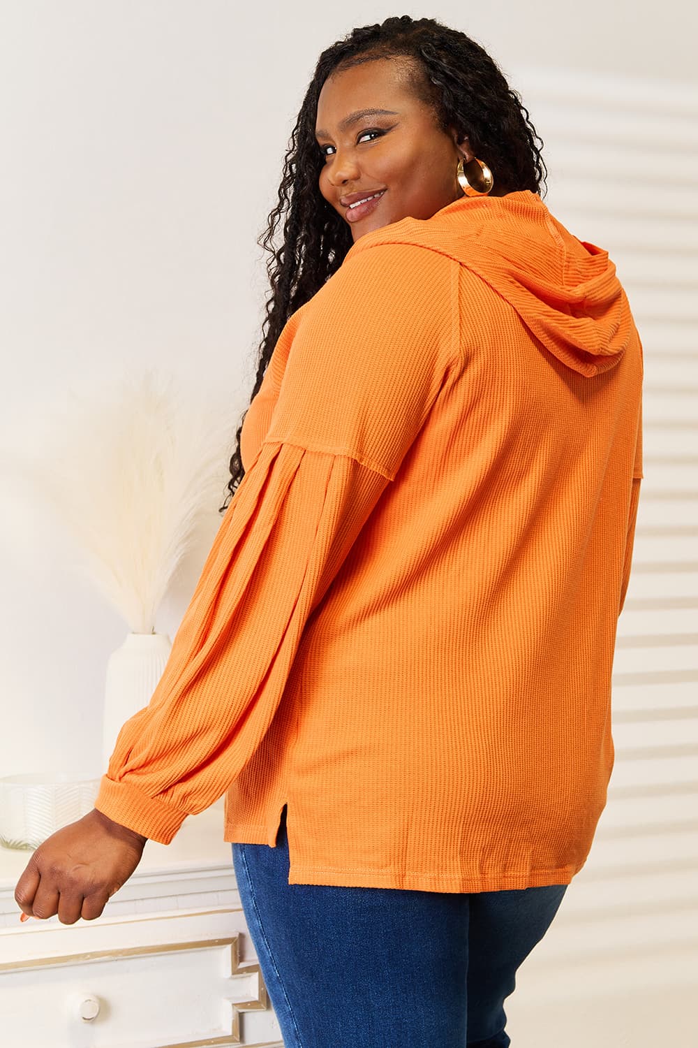 Aaria Tees