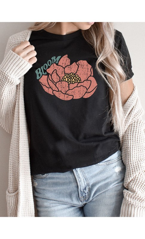 Retro Bloom Floral Graphic Tee PLUS - Aaria Tees