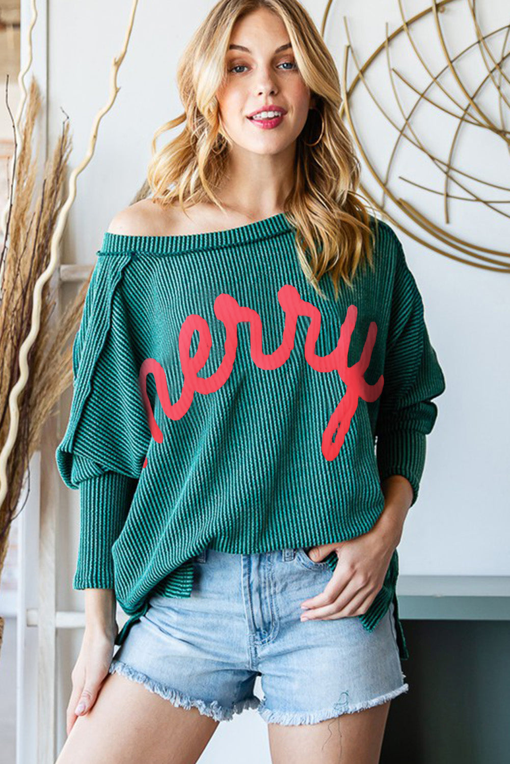 Aaria Tees