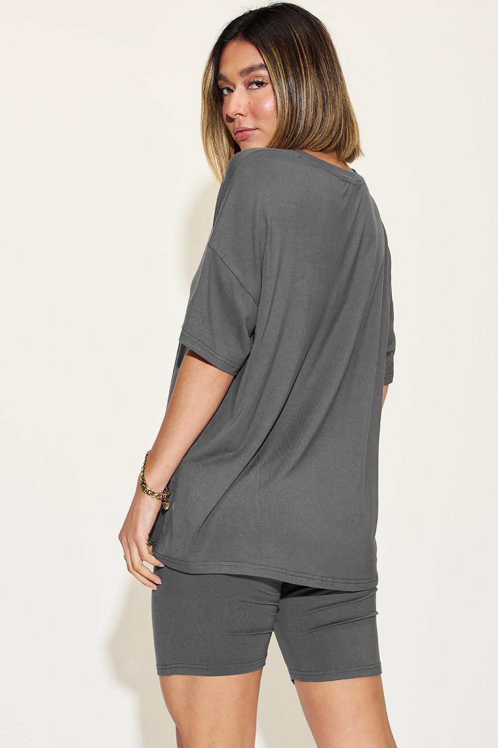 Aaria Tees