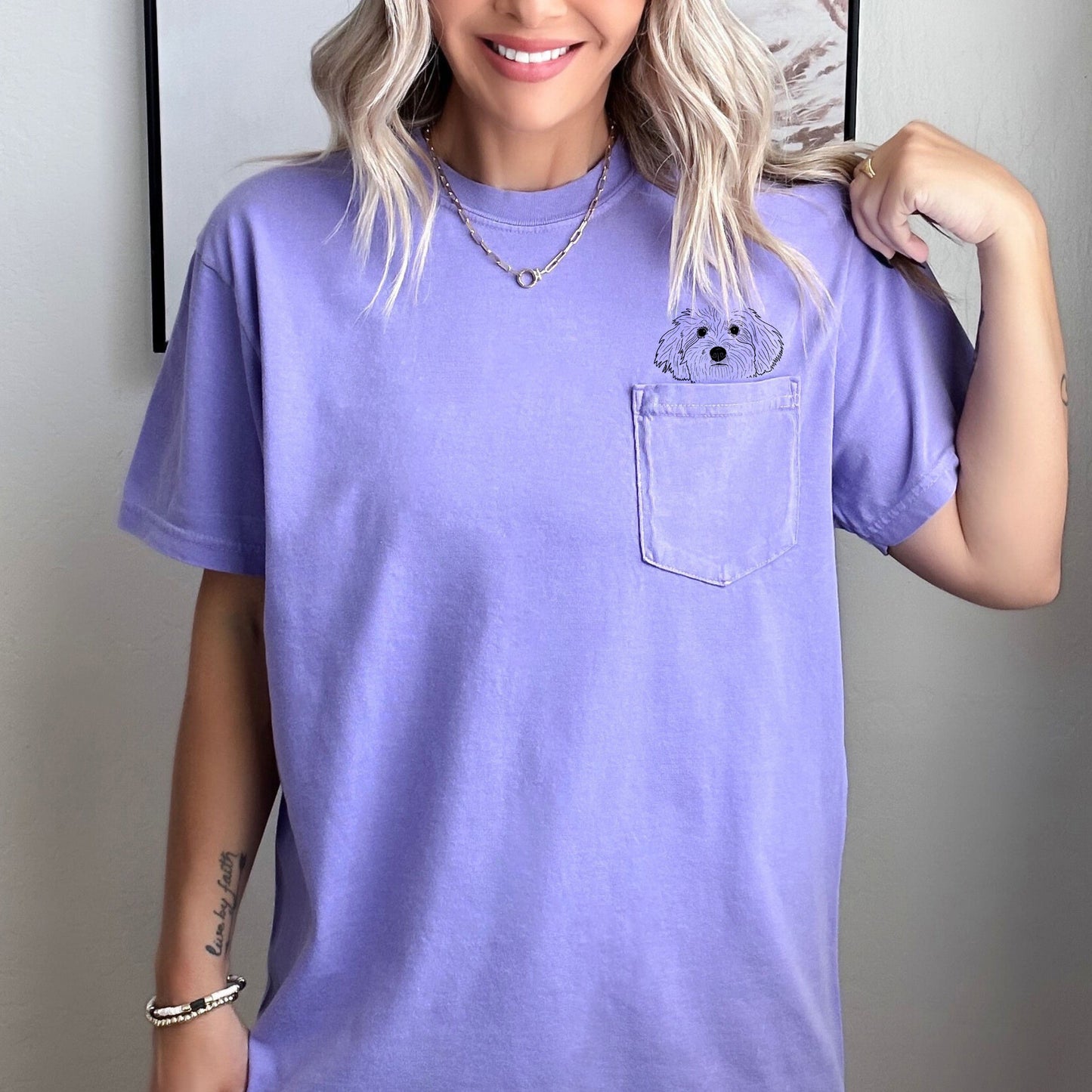 Bichon Frisé Dog mom Comfort Colors Pocket T Shirt