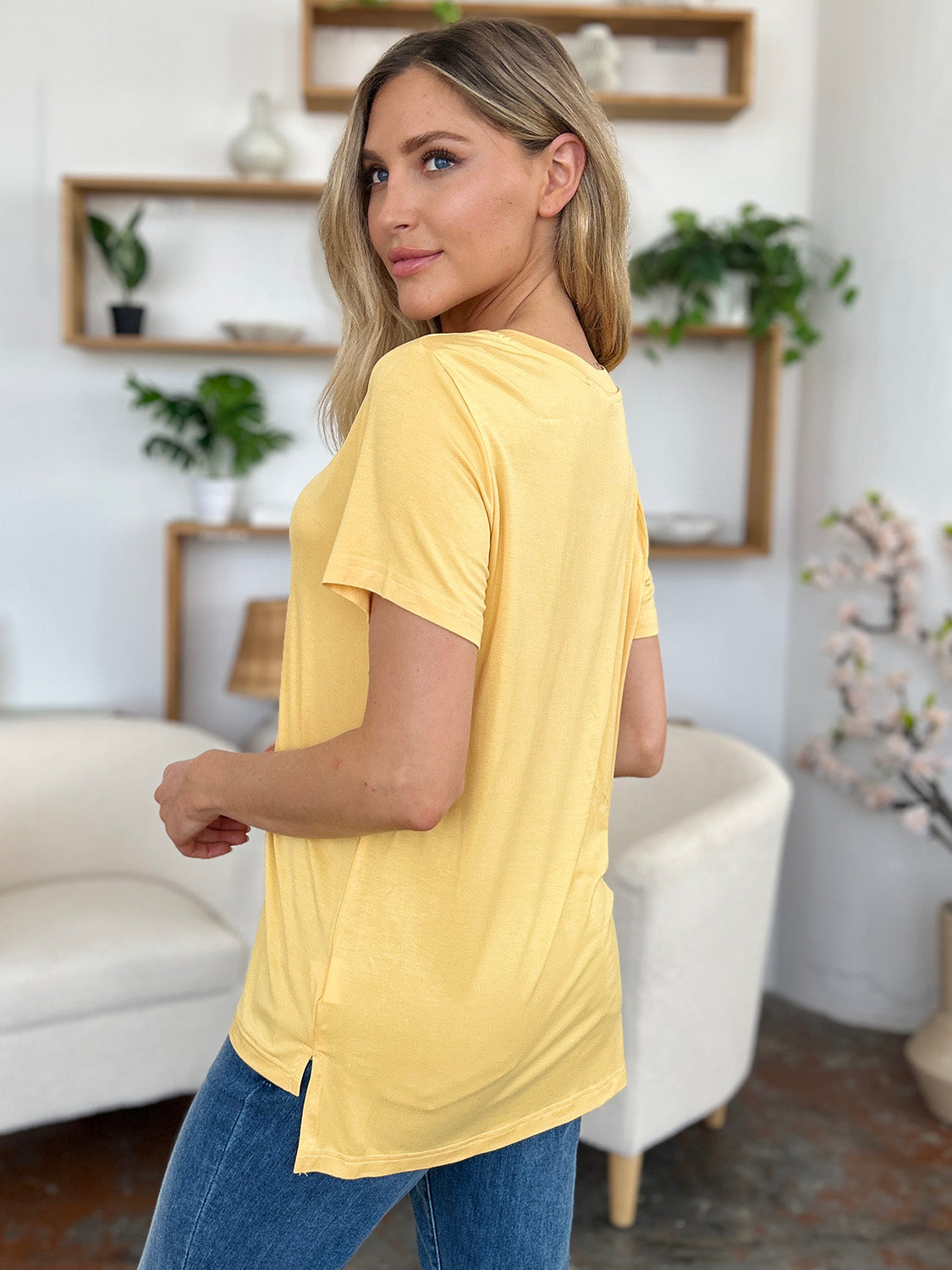 Aaria Tees