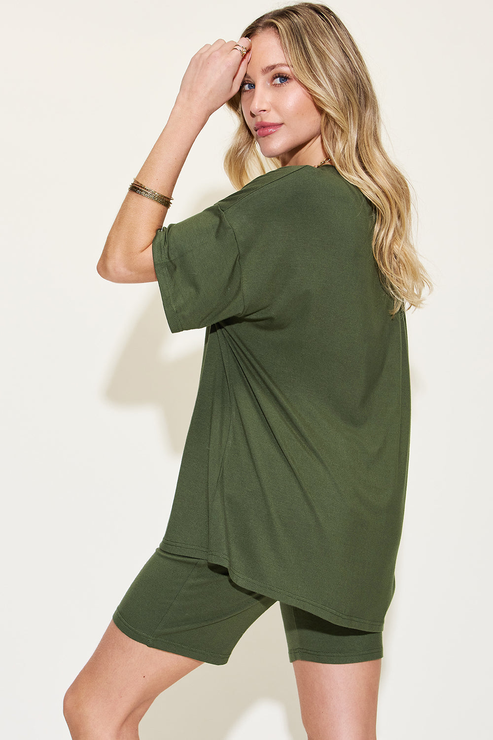 Aaria Tees
