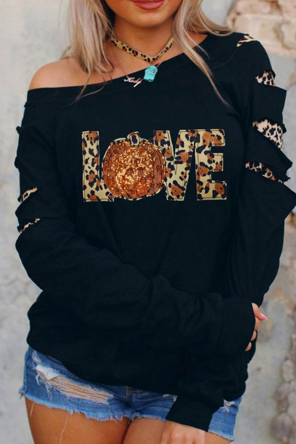 Aaria Tees