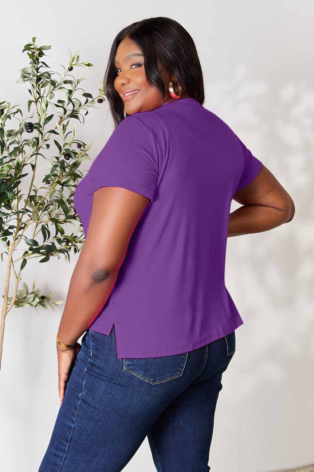 Aaria Tees