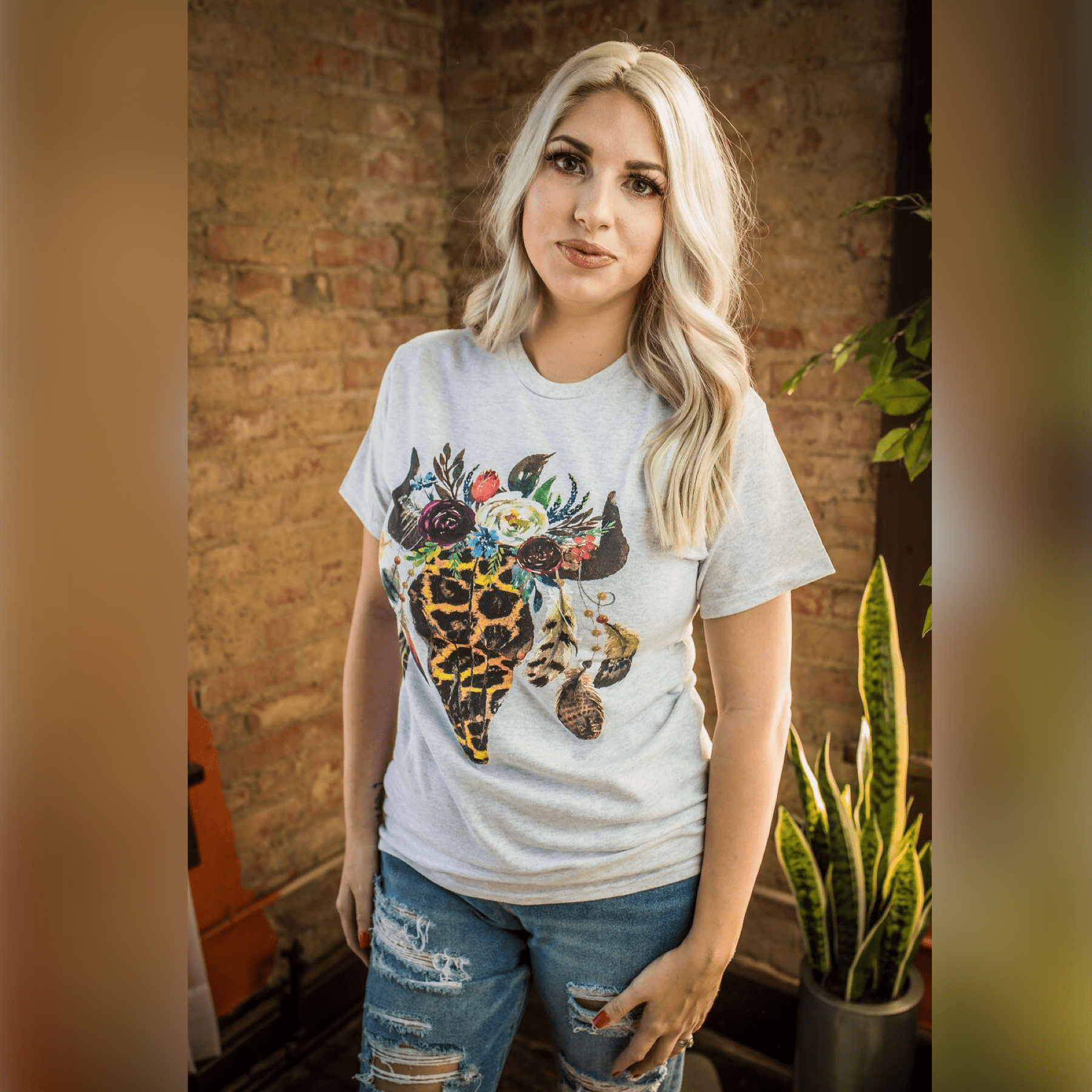 Aaria Tees