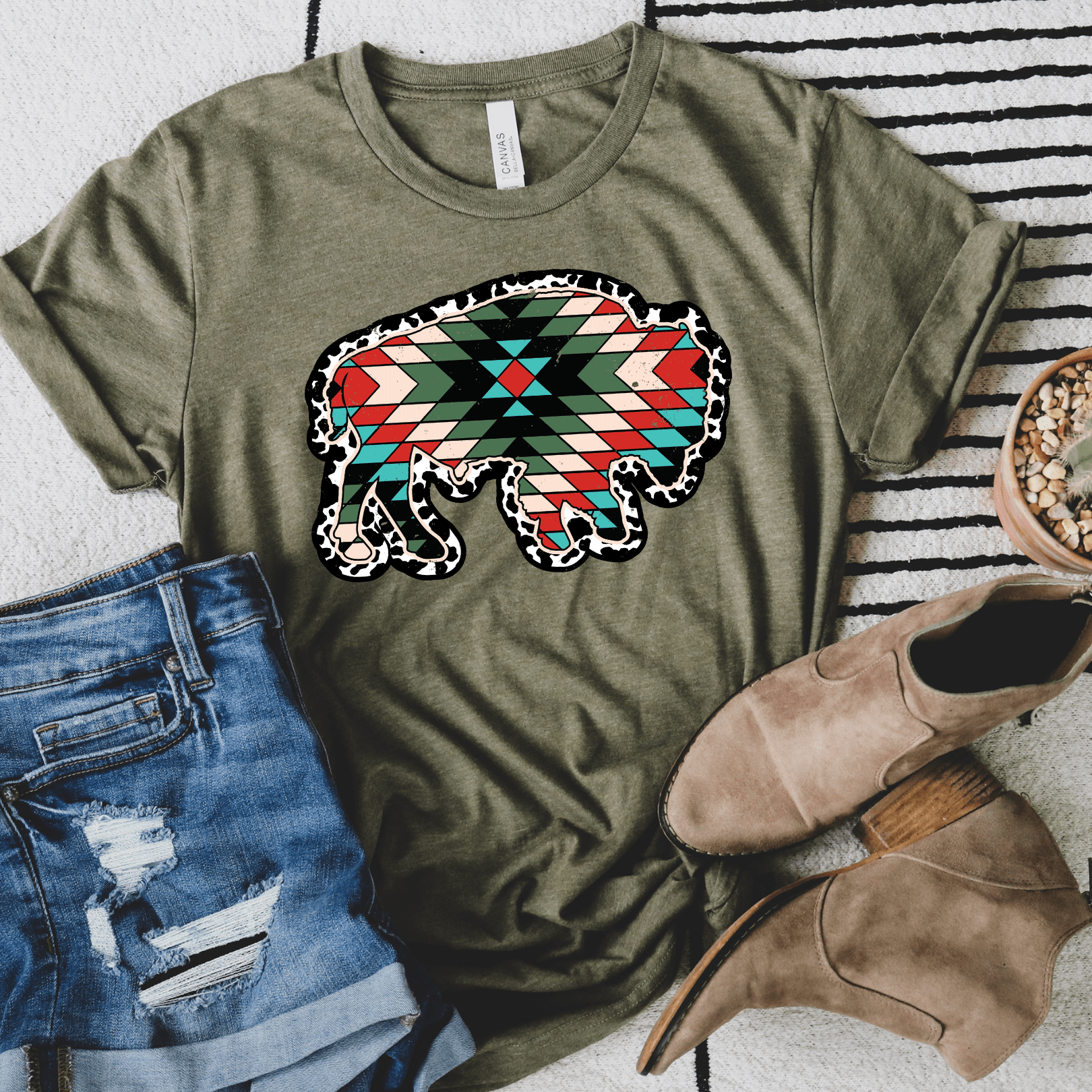 Aaria Tees
