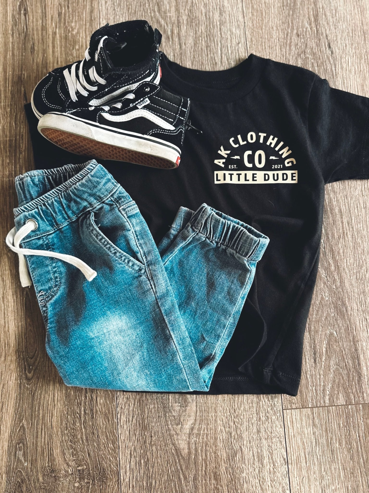 Aaria Tees