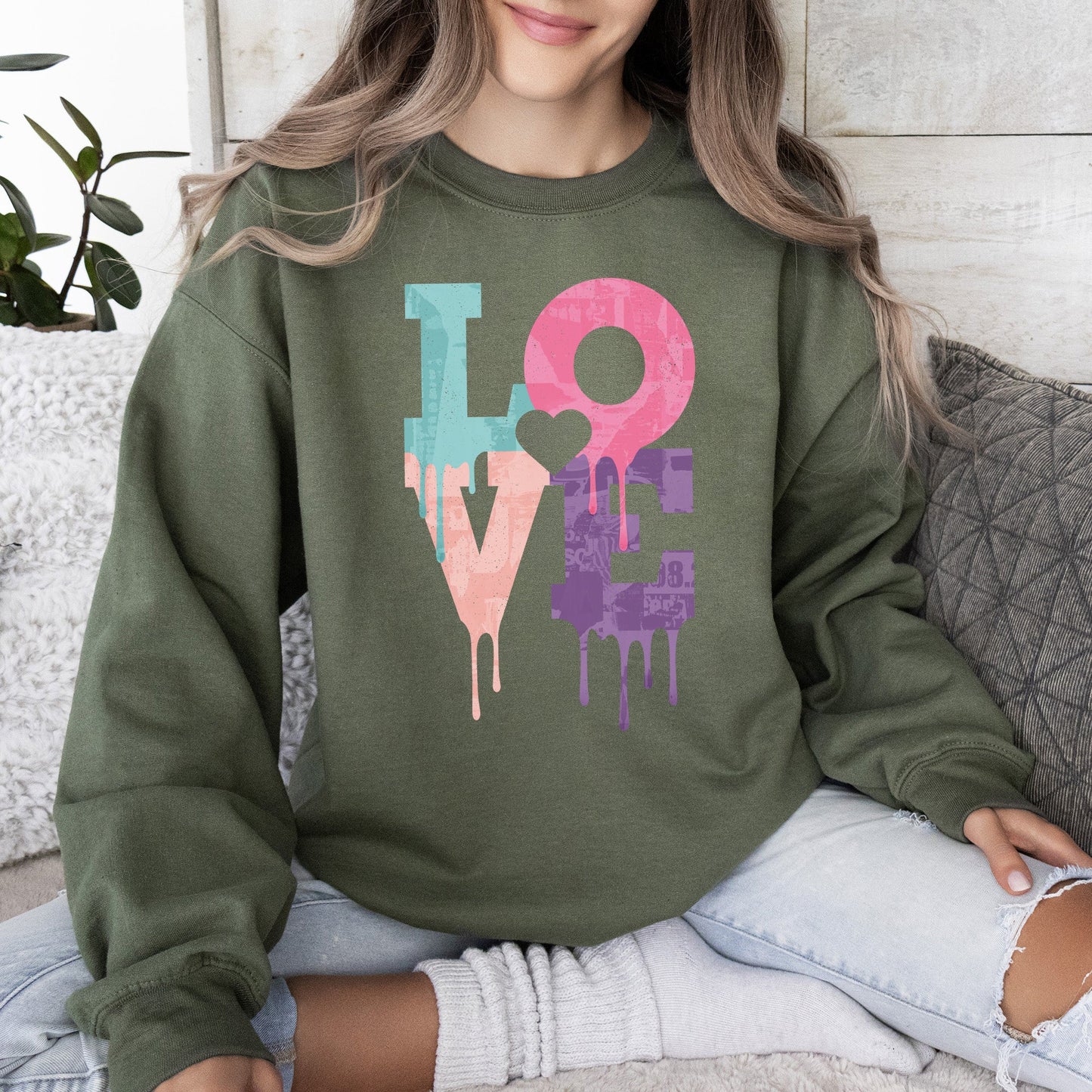 Retro Love Dripping Paint, Sweatshirt, Valentine's Day