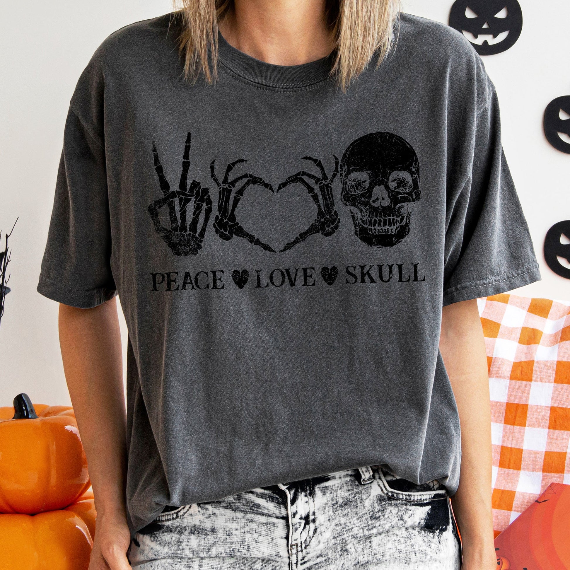 Aaria Tees