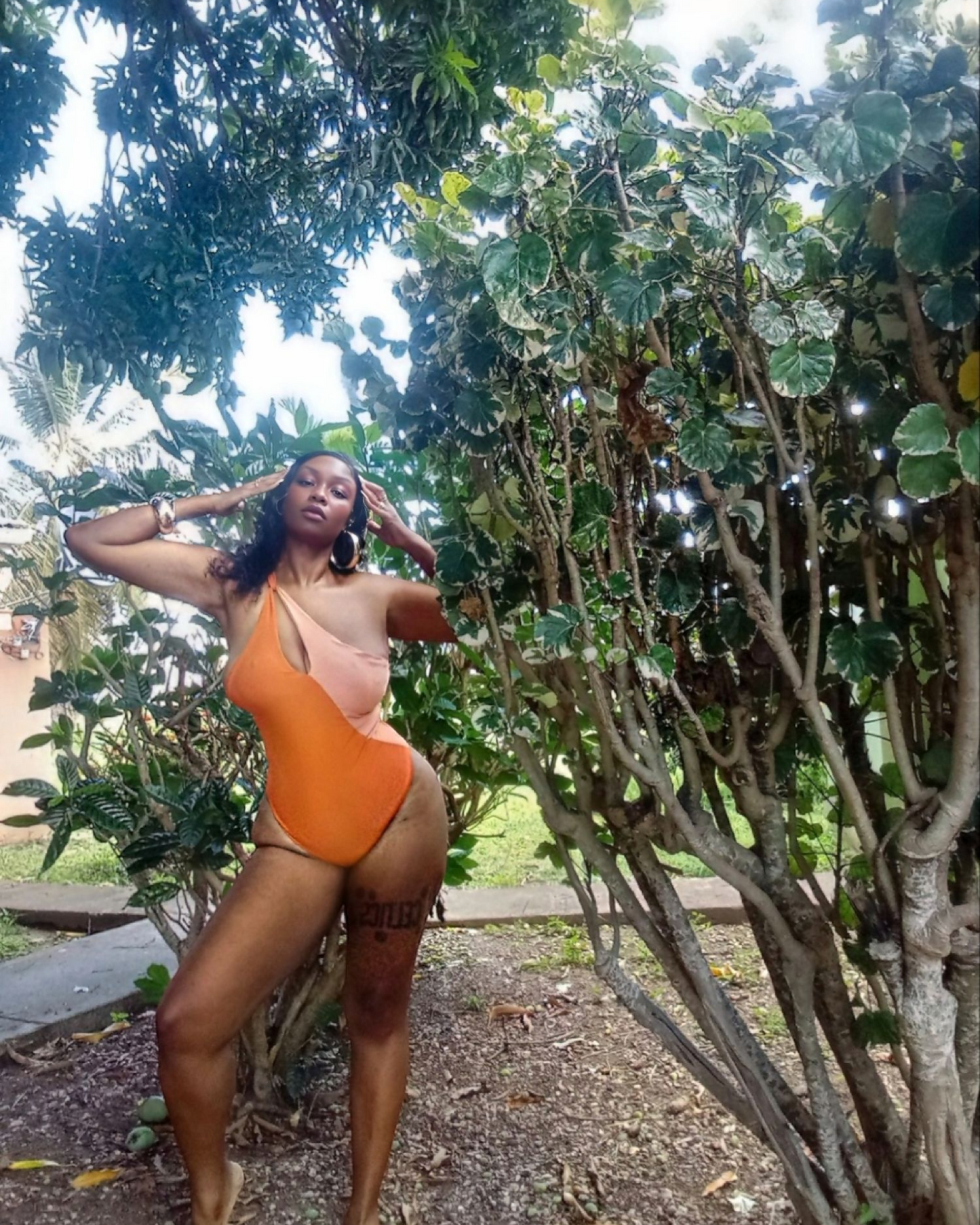BODY LANGUAGE | SWIMSUIT Aaria Tees