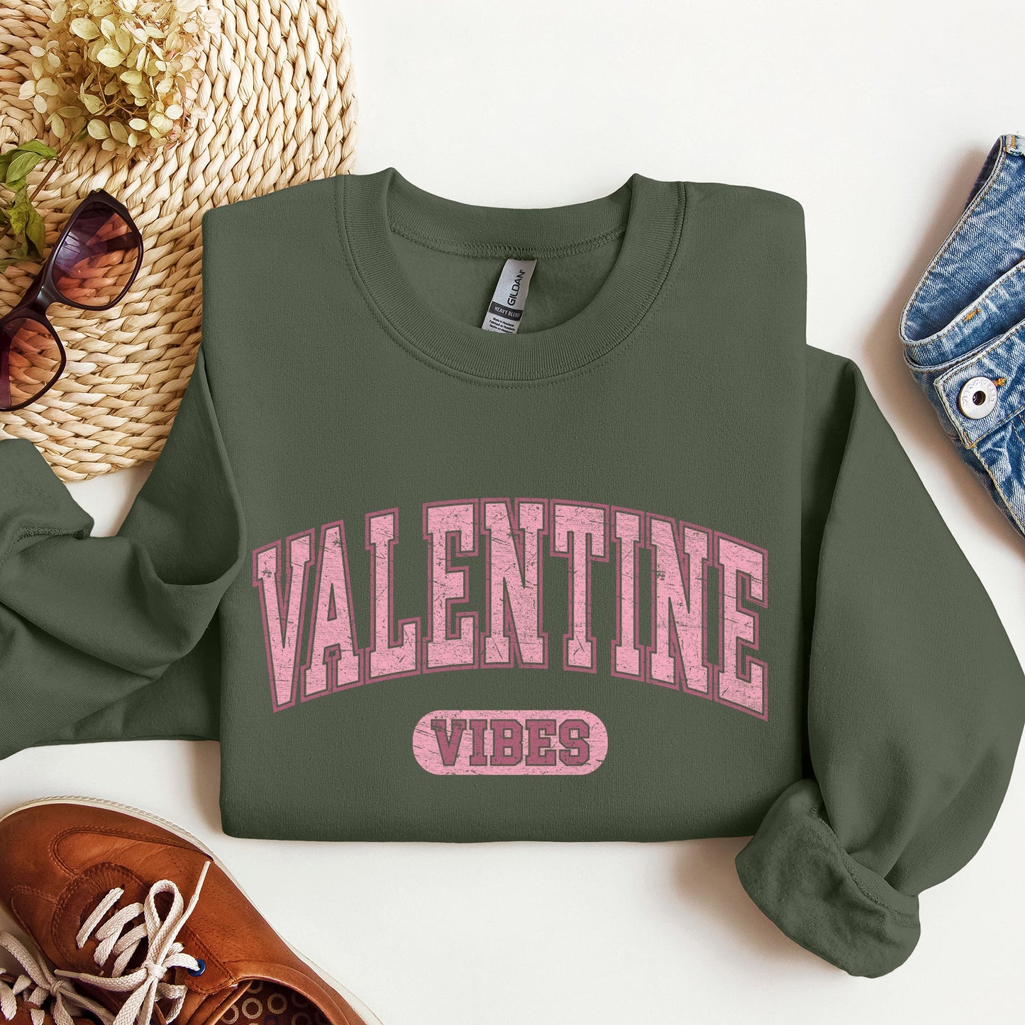Valentine Vibes, Collegiate, College, University, Sweatshirt, Valentine's Day